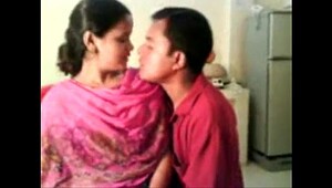 Indian amateur marrbiharied couple live sex cam chat