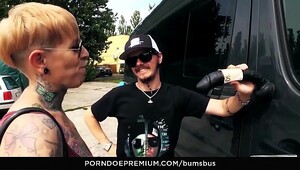 Sex video muslim ladies bus